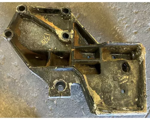 Spring Hanger KENWORTH T800 High Mountain Horsepower