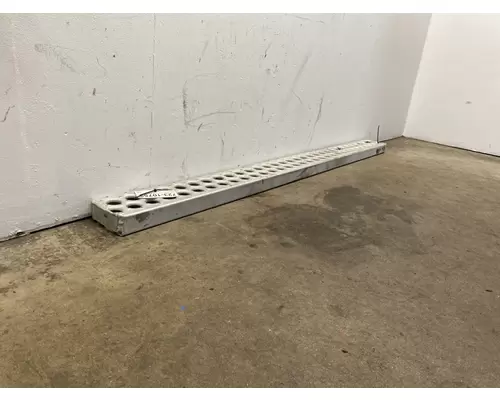 Step KENWORTH T800 Frontier Truck Parts