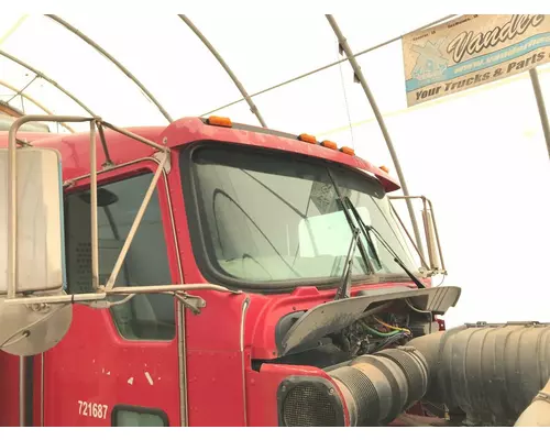 Kenworth T800 Sun Visor (Exterior)