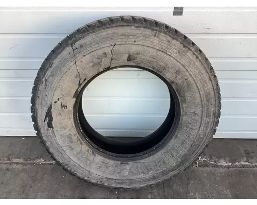 Kenworth T800 Tires