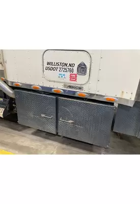 Kenworth T800 Tool Box