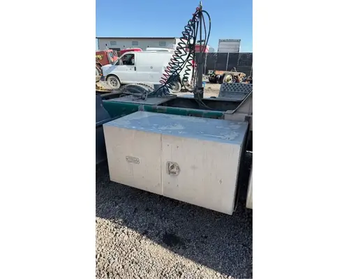 Kenworth T800 Tool Box