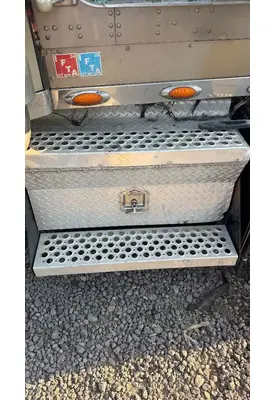 Kenworth T800 Tool Box