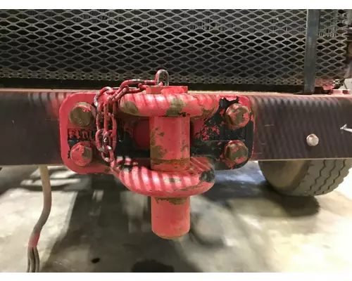 Kenworth T800 Tow Hook