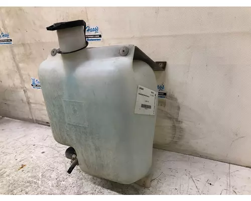 Kenworth T800 Windshield Washer Reservoir