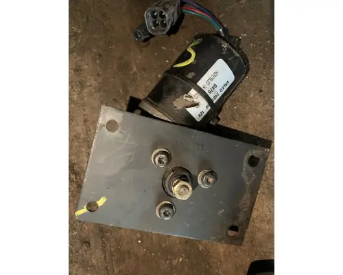 Wiper Motor, Windshield KENWORTH T800 Truck Salvage International Inc