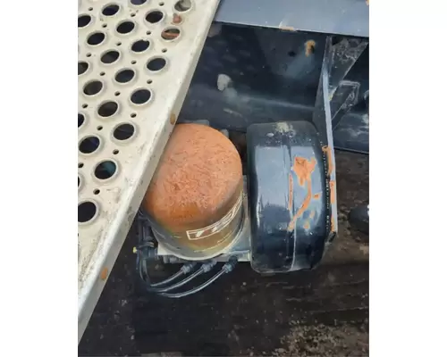 Kenworth T880 Air Drier
