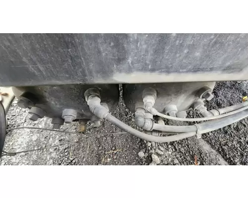 Kenworth T880 Air Tank