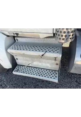 Kenworth T880 Battery Box