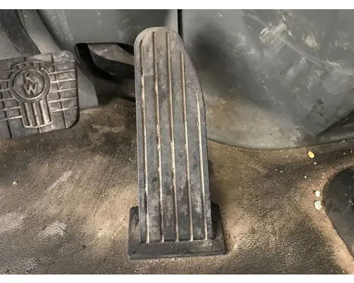 Kenworth T880 Body, Misc. Parts