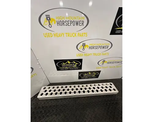 Body Parts, Misc. KENWORTH T880 High Mountain Horsepower