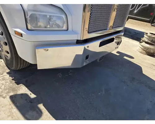 Kenworth T880 Bumper Assembly, Front