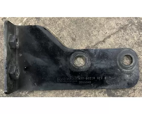 Bumper Bracket, Front KENWORTH T880 High Mountain Horsepower