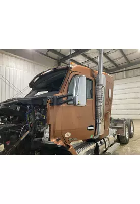 Kenworth T880 Cab Assembly