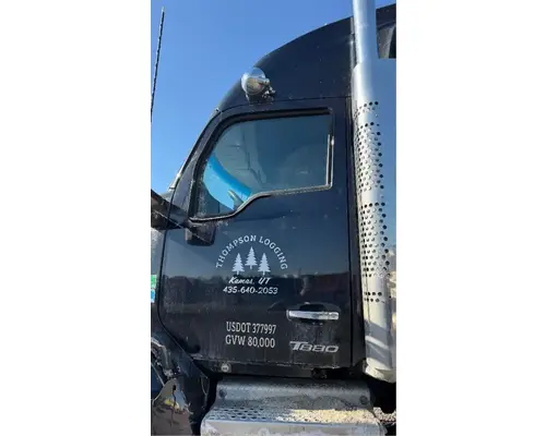 Kenworth T880 Cab