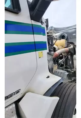 Kenworth T880 Cowl
