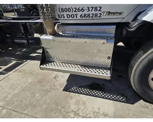 Kenworth T880 DPF (Diesel Particulate Filter)