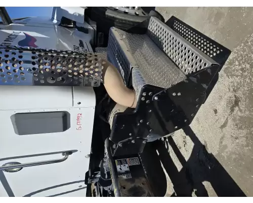 Kenworth T880 DPF (Diesel Particulate Filter)