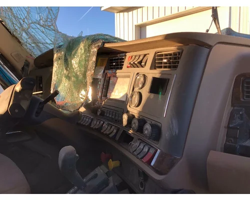 Kenworth T880 Dash Assembly