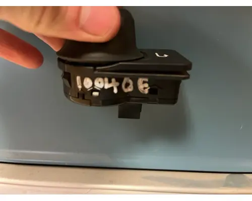 Dash / Console Switch KENWORTH T880 Vriens Truck Parts