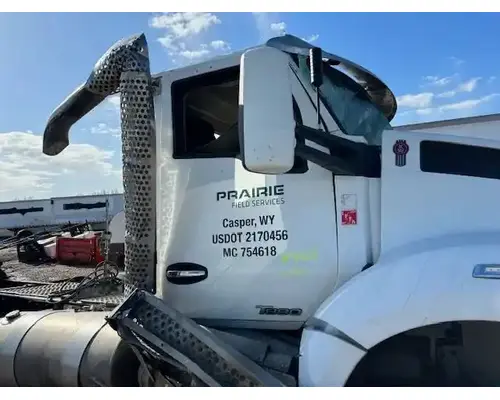 Door Assembly, Front Kenworth T880 Holst Truck Parts