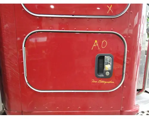 Running Board KENWORTH T880 LKQ Thompson Motors - Wykoff