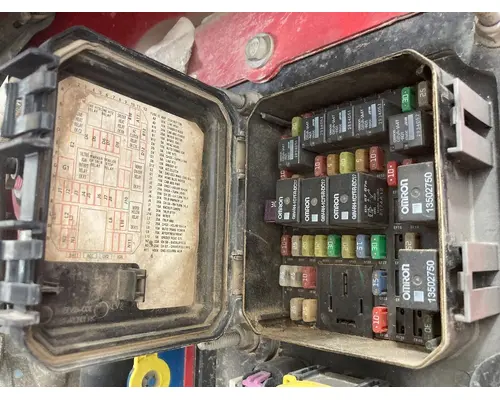 Kenworth T880 Electrical Misc. Parts