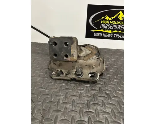 Engine Mounts KENWORTH T880 High Mountain Horsepower