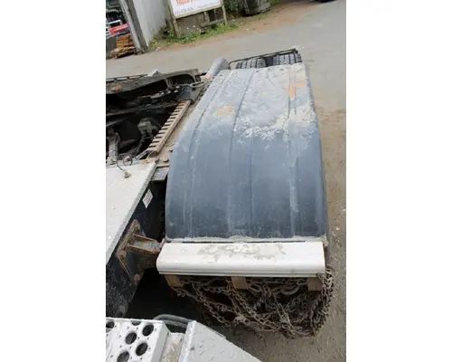 Fender KENWORTH T880 Payless Truck Parts