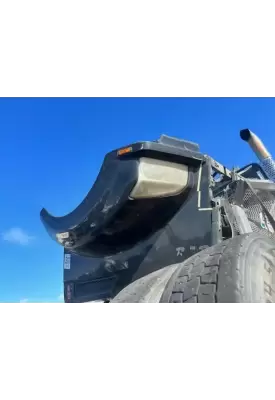 Kenworth T880 Fender