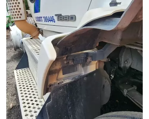Kenworth T880 Fender