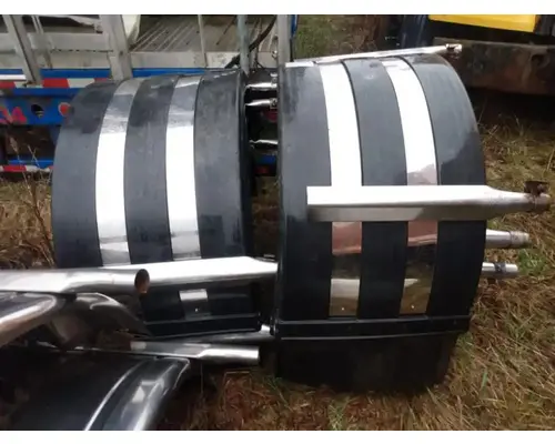 Kenworth T880 Fender