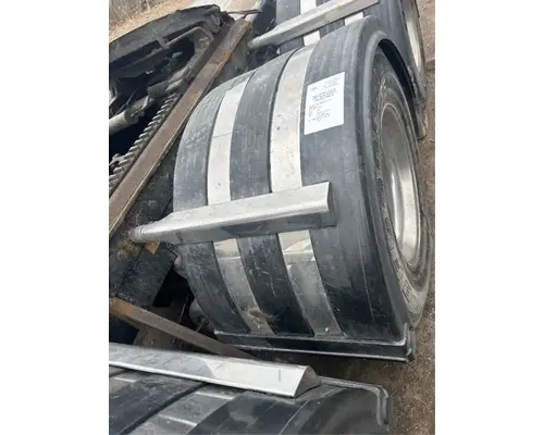 Kenworth T880 Fender