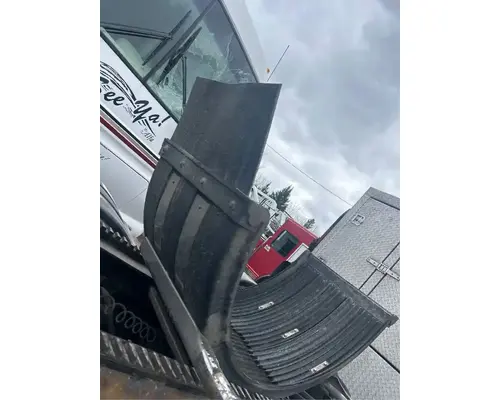 Kenworth T880 Fender