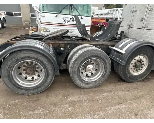 Kenworth T880 Fender