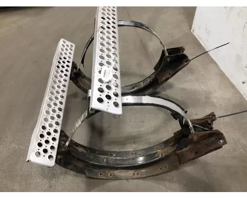 Kenworth T880 Fuel Tank Strap