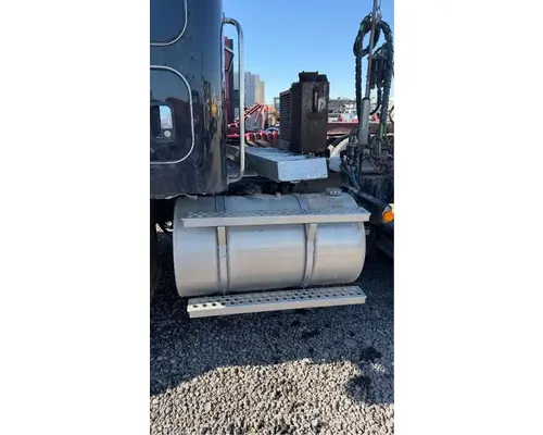 Kenworth T880 Fuel Tank