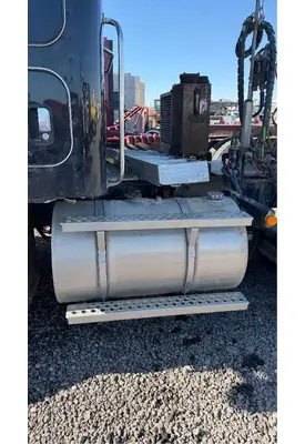 Kenworth T880 Fuel Tank