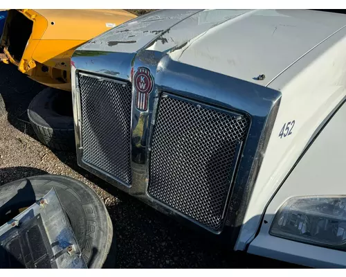 Kenworth T880 Grille