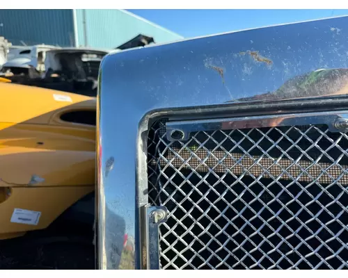 Kenworth T880 Grille