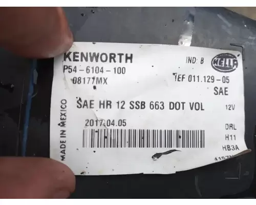 Kenworth T880 Headlamp Assembly