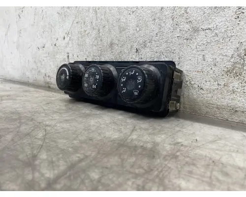 Heater Or Air Conditioner Parts, Misc. KENWORTH T880 Frontier Truck Parts