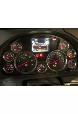 Kenworth T880 Instrument Cluster