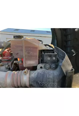 Kenworth T880 Radiator Overflow Bottle / Surge Tank