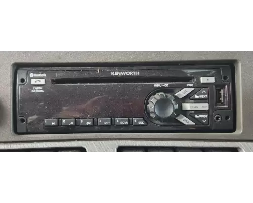 Kenworth T880 Radio