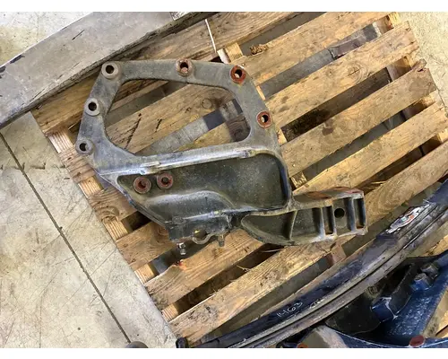 Spring Hanger KENWORTH T880 High Mountain Horsepower