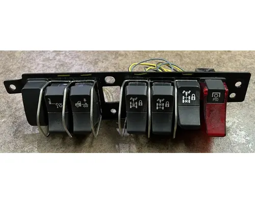 Dash / Console Switch KENWORTH T880 High Mountain Horsepower
