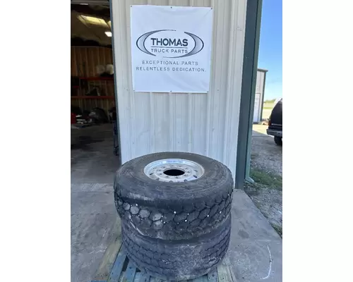 Tire And Rim KENWORTH T880 Thomas Parts