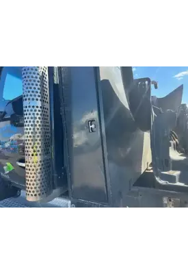 Kenworth T880 Tool Box