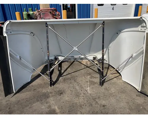 Kenworth T880 Wind Deflector
